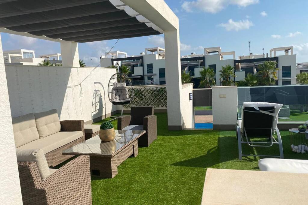 Luxury Penthouse Oasis Beach VIII Orihuela Costa Punta Prima Torrevieja Exteriér fotografie